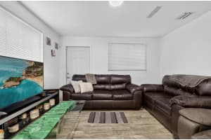 726 Phippen Waiters Rd, Dania Beach, FL 33004, - MLS#A12017868