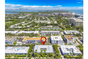 255 Sunrise Dr 207, Key Biscayne