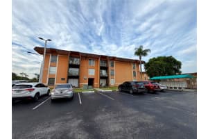 9429 Sw 76th St W25, Miami