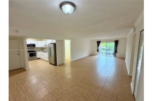 9429 SW 76th St APT W25, Miami, FL 33173, - MLS#A12017883
