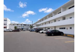 5611 W 25th Ct Apt 8-A, Hialeah, FL 33016, - MLS#A12017890