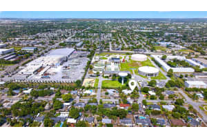 5041 NE 14th Ave, Pompano Beach, FL 33064, - MLS#A12017915