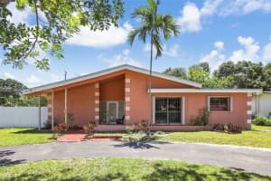 3405 E Shore Rd, Miramar, FL 33023, - MLS#A12017939