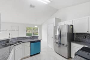 7608 Deland Ave, Fort Pierce, FL 34951, - MLS#A12018077