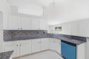 7608 Deland Ave, Fort Pierce, FL 34951, - MLS#A12018077