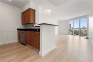 325 S Biscayne Blvd #1718, Miami, FL 33131, - MLS#A12018104