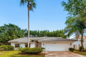 8515 NW 83rd St, Tamarac, FL 33321, - MLS#A12018146