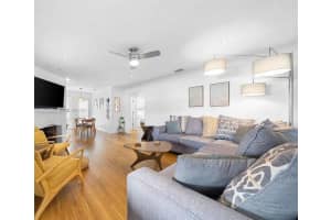 1617 NE 3rd Ct, Fort Lauderdale, FL 33301, - MLS#A12018180