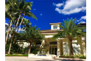 MLS# A12018208, Aventura, Florida 33160