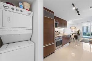 465 Brickell Ave APT 904, Miami, FL 33131, - MLS#A12018211