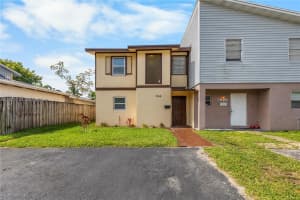 7958 SW 6th St, North Lauderdale, FL 33068, - MLS#A12018224