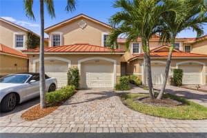 4065 Crystal Lake Dr, Pompano Beach, FL 33064, - MLS#A12018242