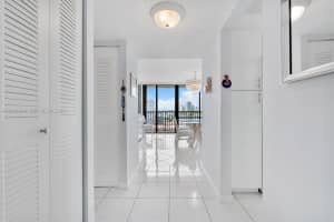 2017 S Ocean Dr APT 910, Hallandale Beach, FL 33009, - MLS#A12018249
