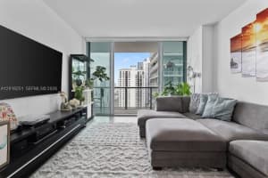 79 SW 12th St # 3110-S, Miami, FL 33130, - MLS#A12018251