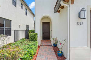 3323 W 96 Pl, Hialeah, FL 33018, - MLS#A12018296