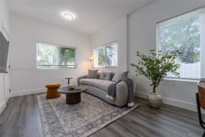 44 NW 10th Ave #2, Miami, FL 33128, - MLS#A12018349