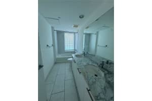 951 Brickell Ave APT 3001, Miami, FL 33131, - MLS#A12018391