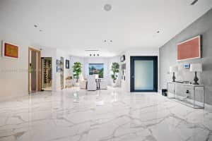 16431 NE 34th Ave, North Miami Beach, FL 33160, - MLS#A12018410
