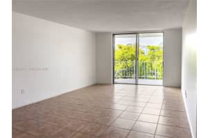 496 Nw 165th St Rd D-410, Miami