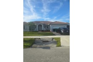 15523 Sw 171st St, Miami