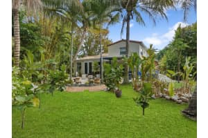 357 NE 117th St, Miami, FL 33161, - MLS#A12018472