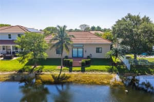 1170 NW 166th Ave, Pembroke Pines, FL 33028, - MLS#A12018557