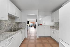 1950 W 54th St APT 406, Hialeah, FL 33012, - MLS#A12018559