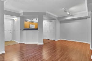 1919 Van Buren St APT 311A, Hollywood, FL 33020, - MLS#A12018568