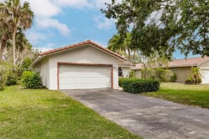827 NW 87th Ave, Coral Springs, FL 33071, - MLS#A12018586
