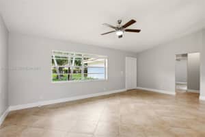 827 NW 87th Ave, Coral Springs, FL 33071, - MLS#A12018586
