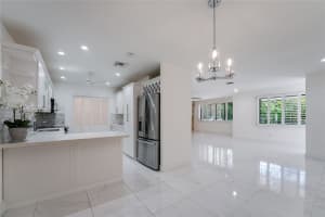 7220 SW 69th Ct, Miami, FL 33143, - MLS#A12018610