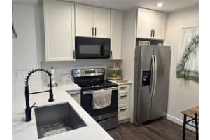 300 Berkley Rd APT 212, Hollywood, FL 33024, - MLS#A12018611