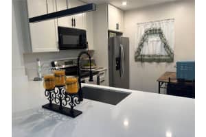 300 Berkley Rd APT 212, Hollywood, FL 33024, - MLS#A12018611