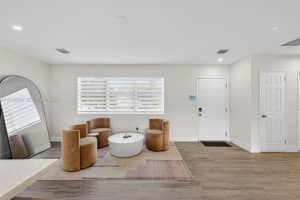 190 NE 173rd St, Miami, FL 33162, - MLS#A12018614