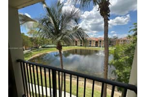 2240 E Preserve Way 308, Miramar