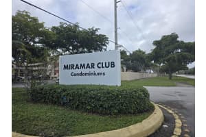3396 Foxcroft Rd 113, Miramar