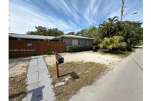 600 NW 18th St w 2, Fort Lauderdale, FL 33311, - MLS#A12018664