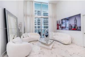 475 Brickell Ave APT 2209, Miami, FL 33131, - MLS#A12018682
