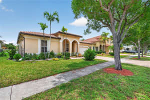 3985 NE 15th St, Homestead, FL 33033, - MLS#A12018695