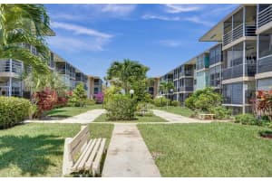17090 NE 14th Ave APT 312, North Miami Beach, FL 33162, - MLS#A12018706