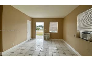 1701 NW 13th St, Fort Lauderdale, FL 33311, - MLS#A12018717
