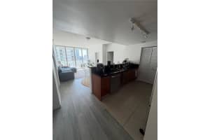 Vizcayne, 244 Biscayne Blvd APT 1910, Miami, FL 33132, - MLS#A12018797