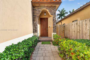 2542 NE 1st St, Homestead, FL 33033, Sold 06/12/26