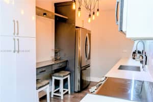401 69th St APT 212, Miami Beach, FL 33141, - MLS#A12018861