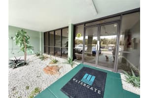 2771 Taft St APT 411, Hollywood, FL 33020, - MLS#A12018879