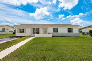 14405 Sw 105th Ct, Miami