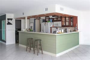 2001 Atlantic Shores Blvd APT 312, Hallandale Beach, FL 33009, - MLS#A12019001