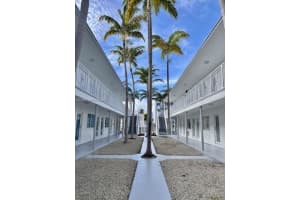 7445 Harding Ave APT 112, Miami Beach, FL 33141, - MLS#A12019003