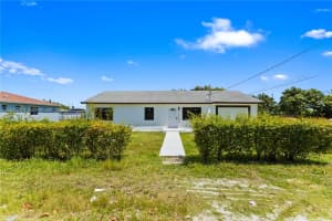 12035 Sw 214th Ter, Miami 12035 Sw 214th Ter, Miami