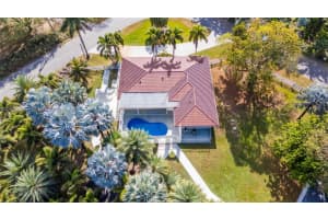 18201 SW 70th Pl, Southwest Ranches, FL 33331, - MLS#A12019025